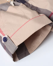 Load image into Gallery viewer, Burry Shorts